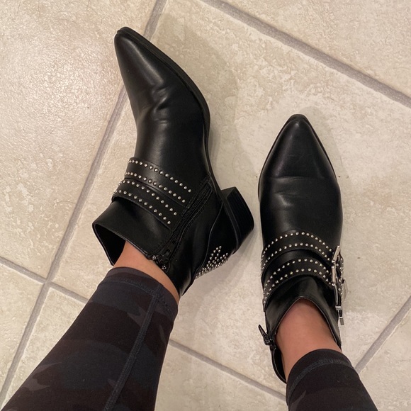 Express Booties - Picture 5 of 6